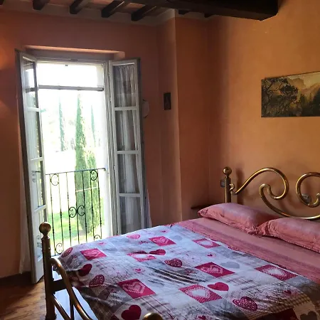 Maria *